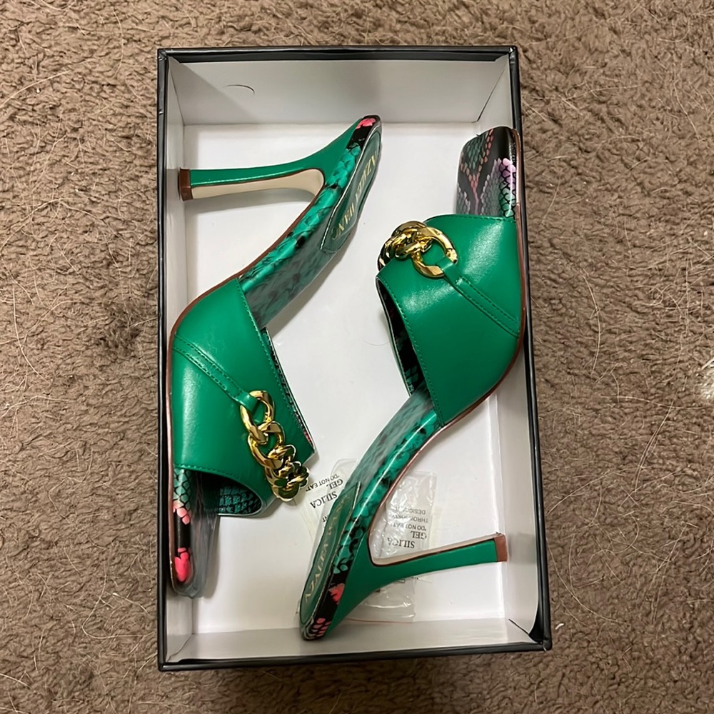 Love Won’t Sleep Green Stiletto Sandal